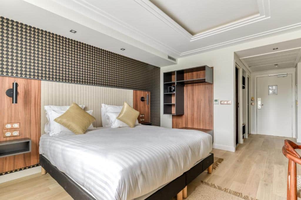Zenitude Hotel la Valadiere, Ascend Hotel Collection