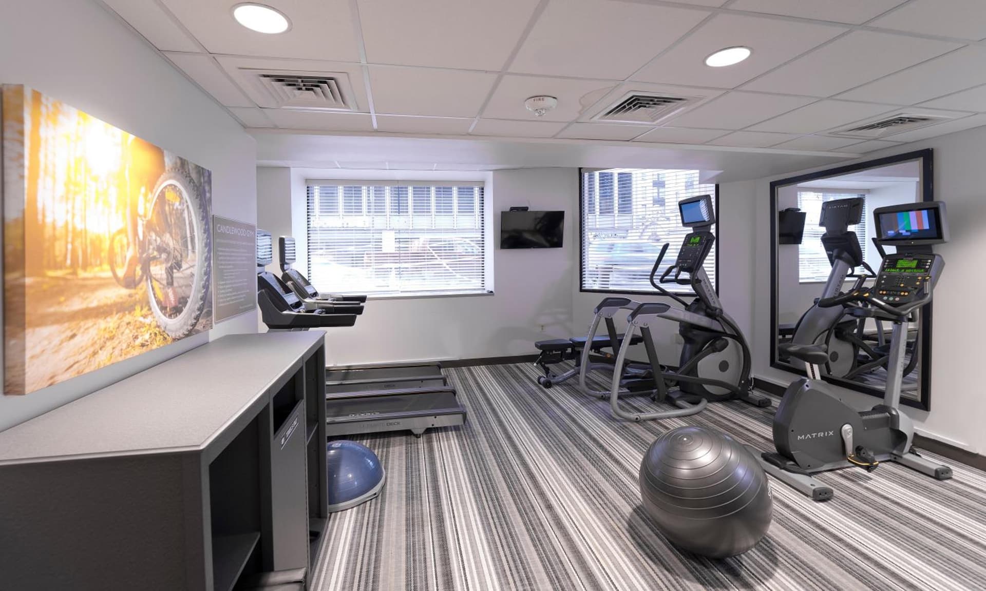 Candlewood Suites Baltimore - Inner Harbor, an IHG Hotel