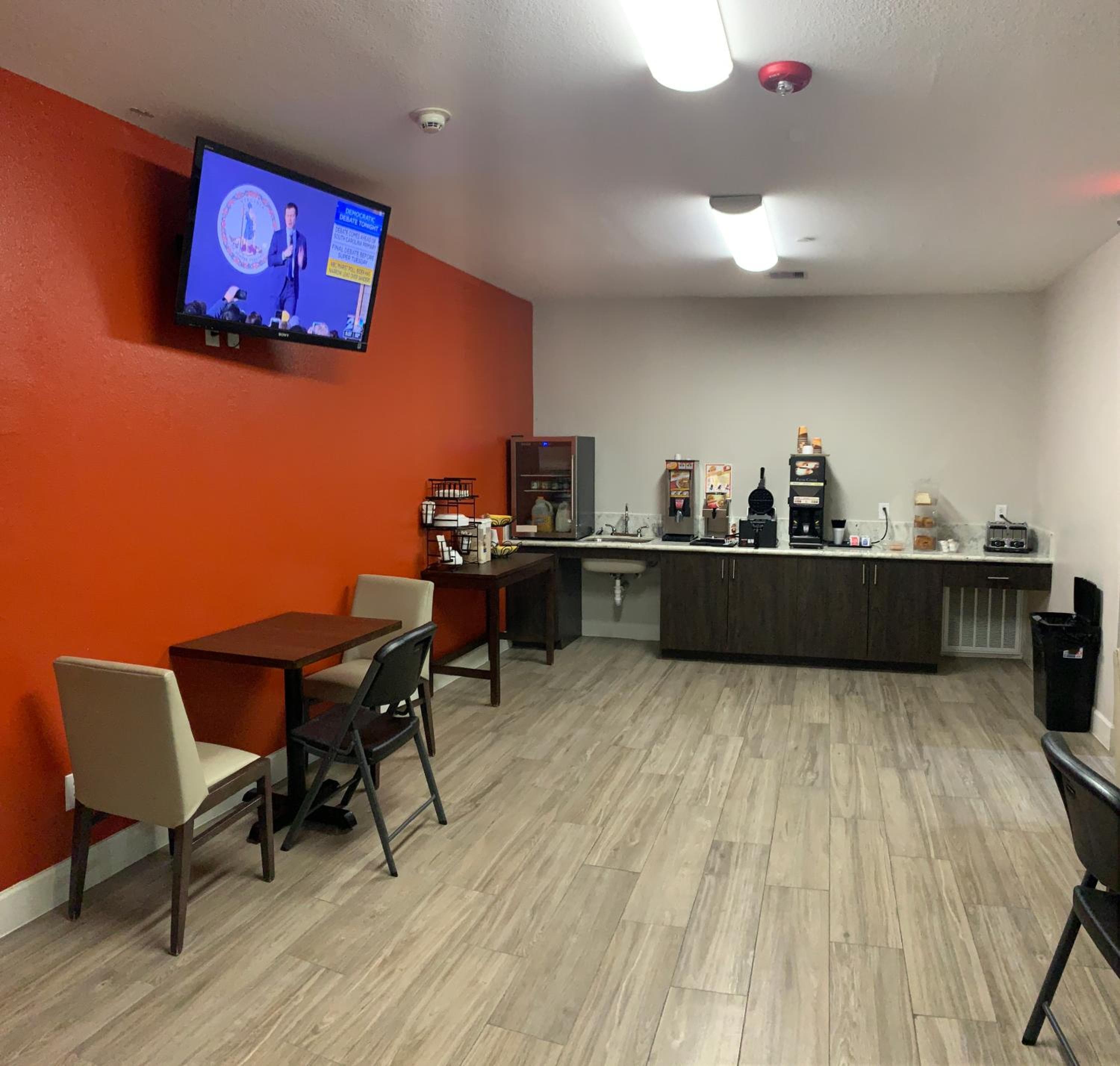 Scottish Inns & Suites