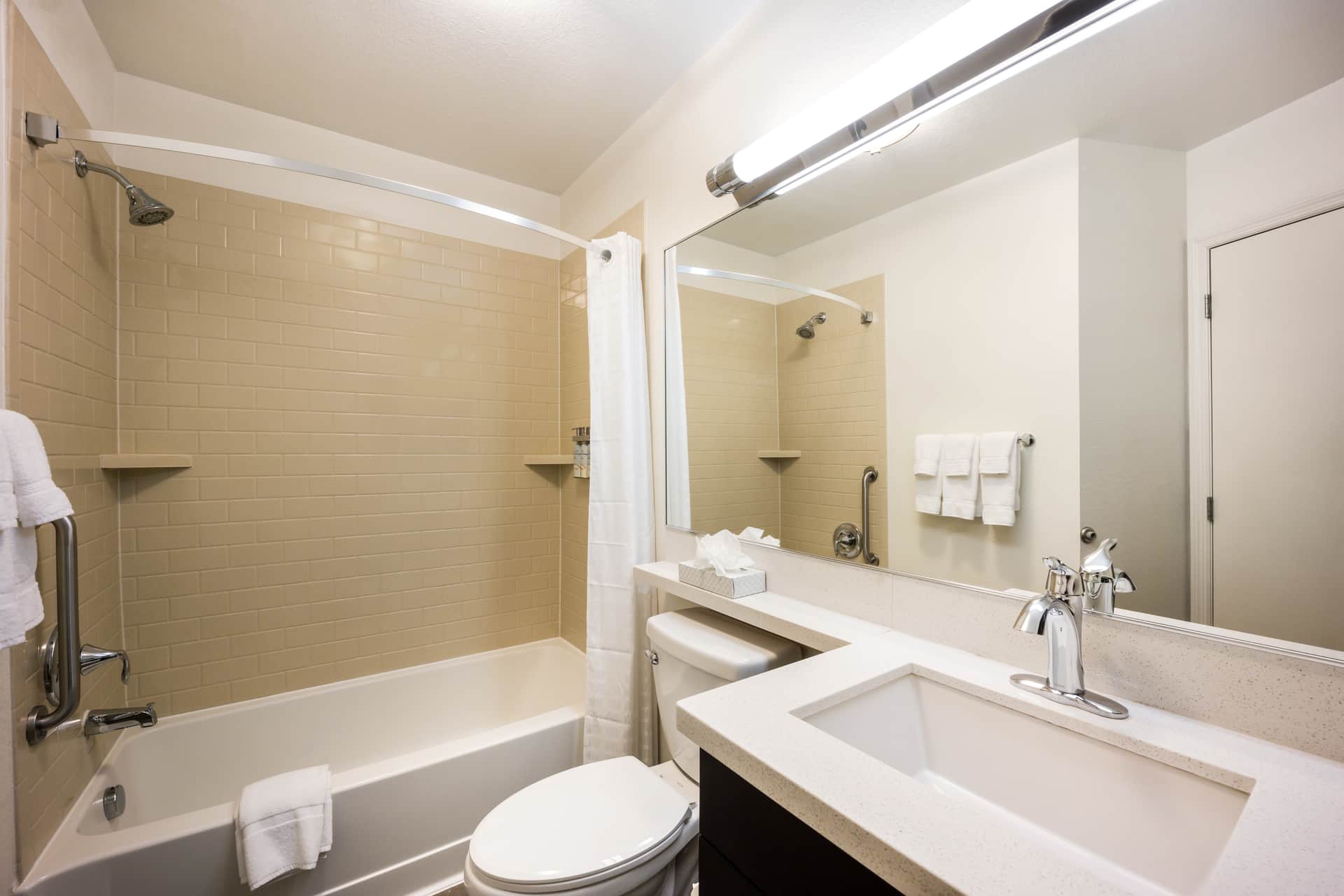 Sonesta Simply Suites Detroit Ann Arbor
