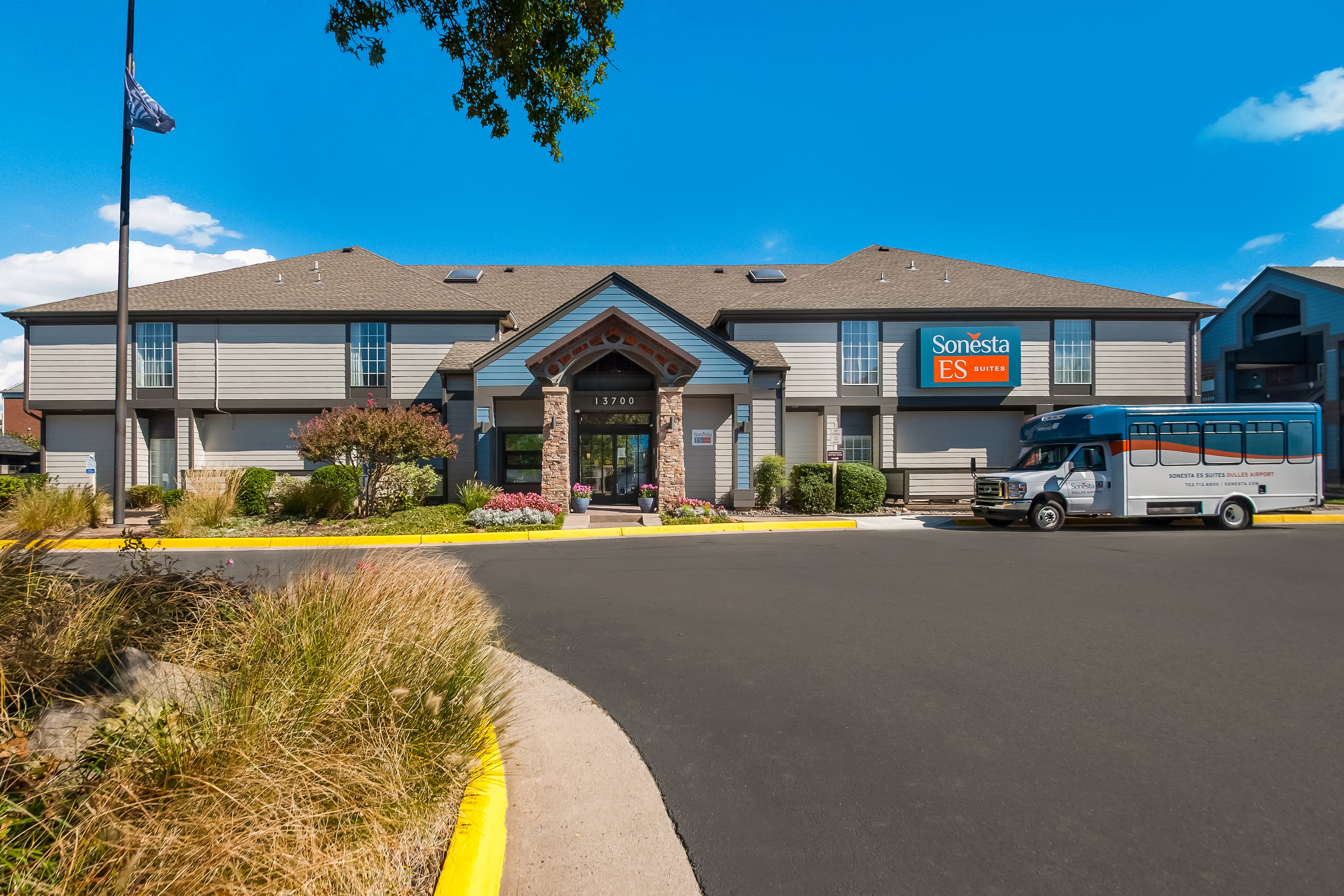 Sonesta ES Suites Dulles Airport