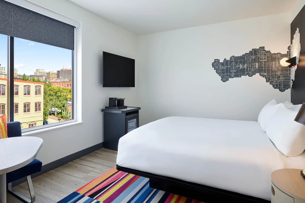Aloft Portland Downtown Waterfront ME