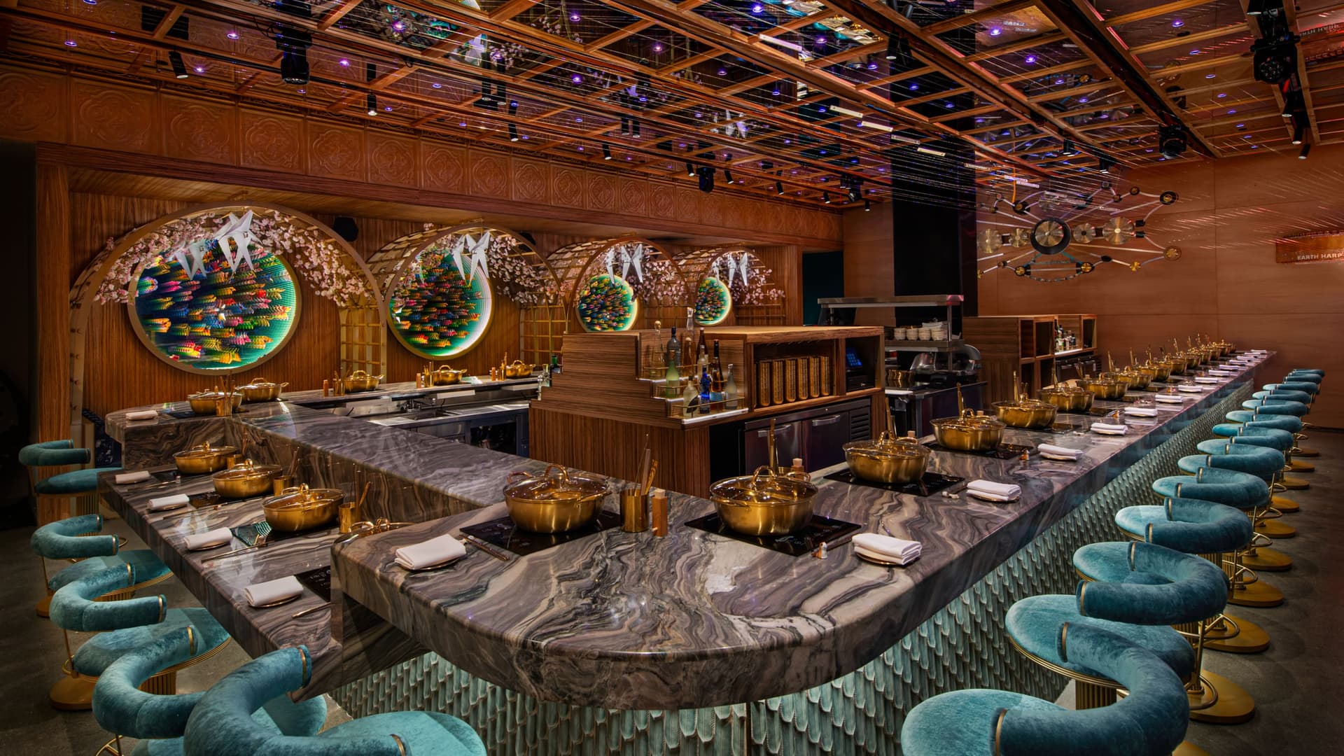Moxy Downtown Los Angeles