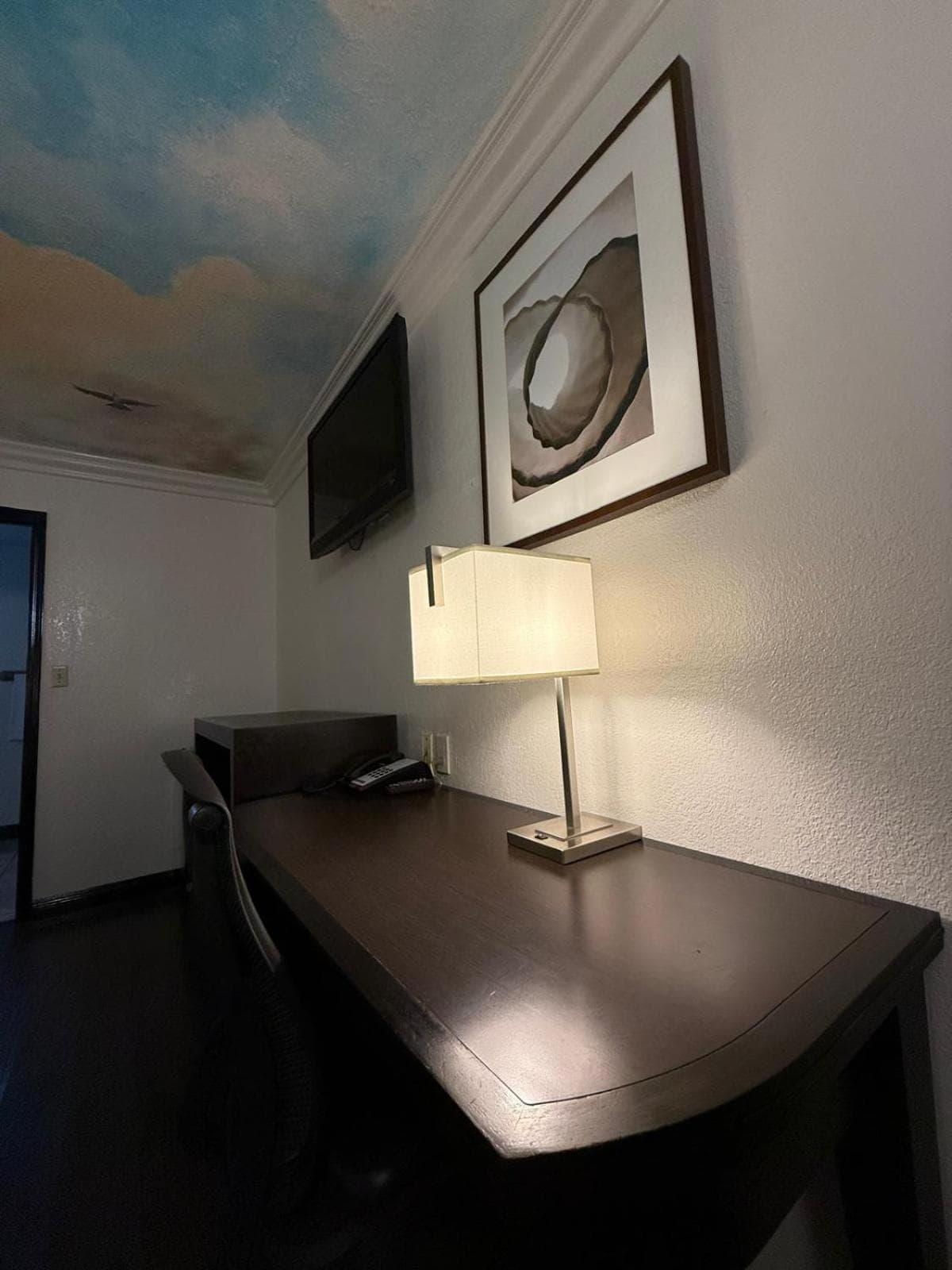 Super 7 Motel - Anaheim Packing District & Disneyland