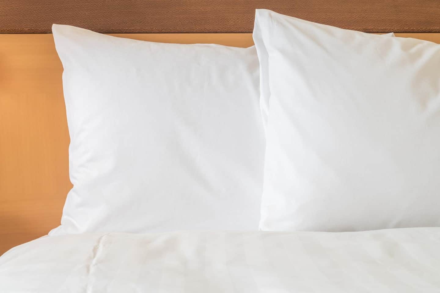 Holiday Inn Express & Suites Mississauga-Toronto Southwest, an IHG Hotel