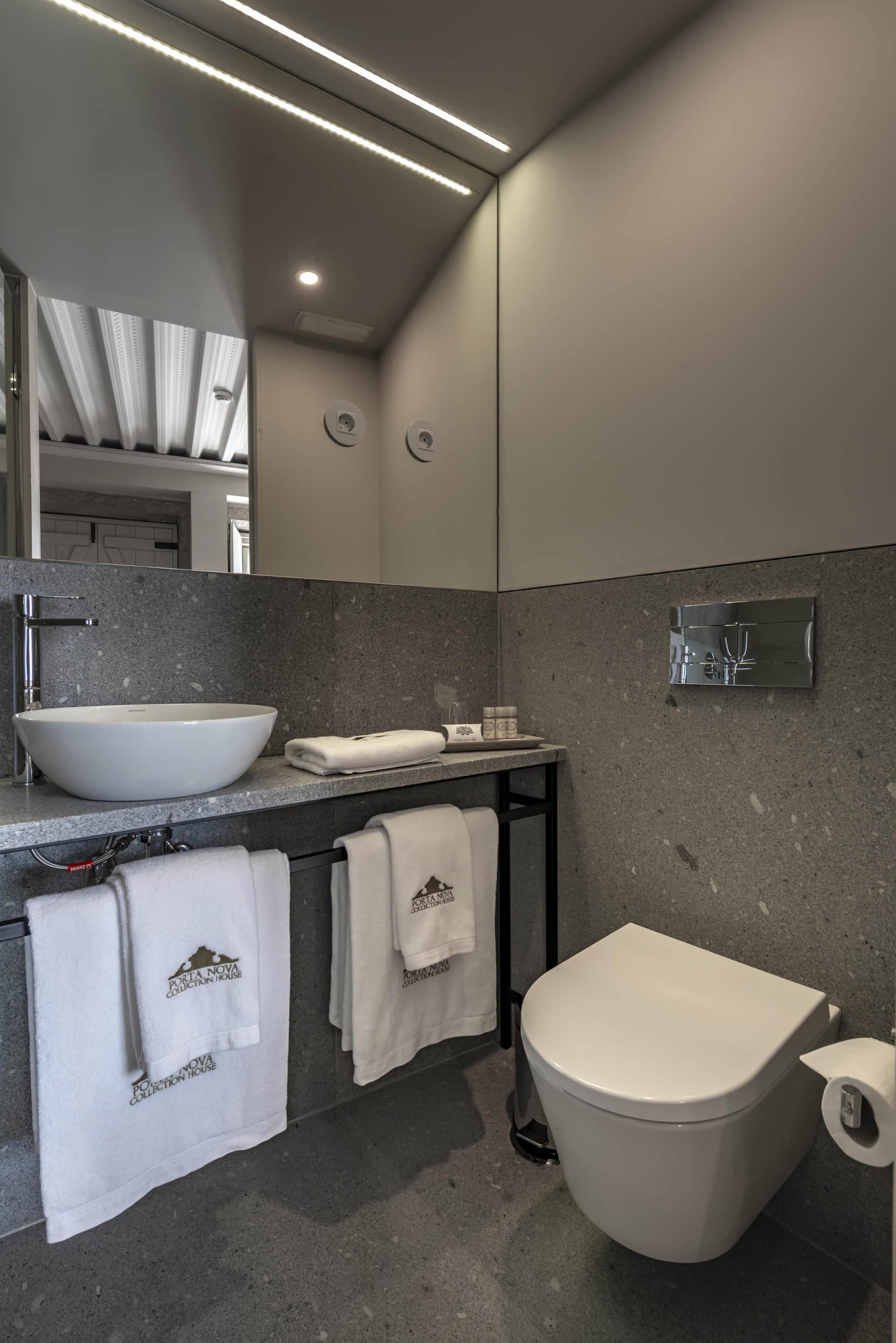 Porta Nova Collection House
