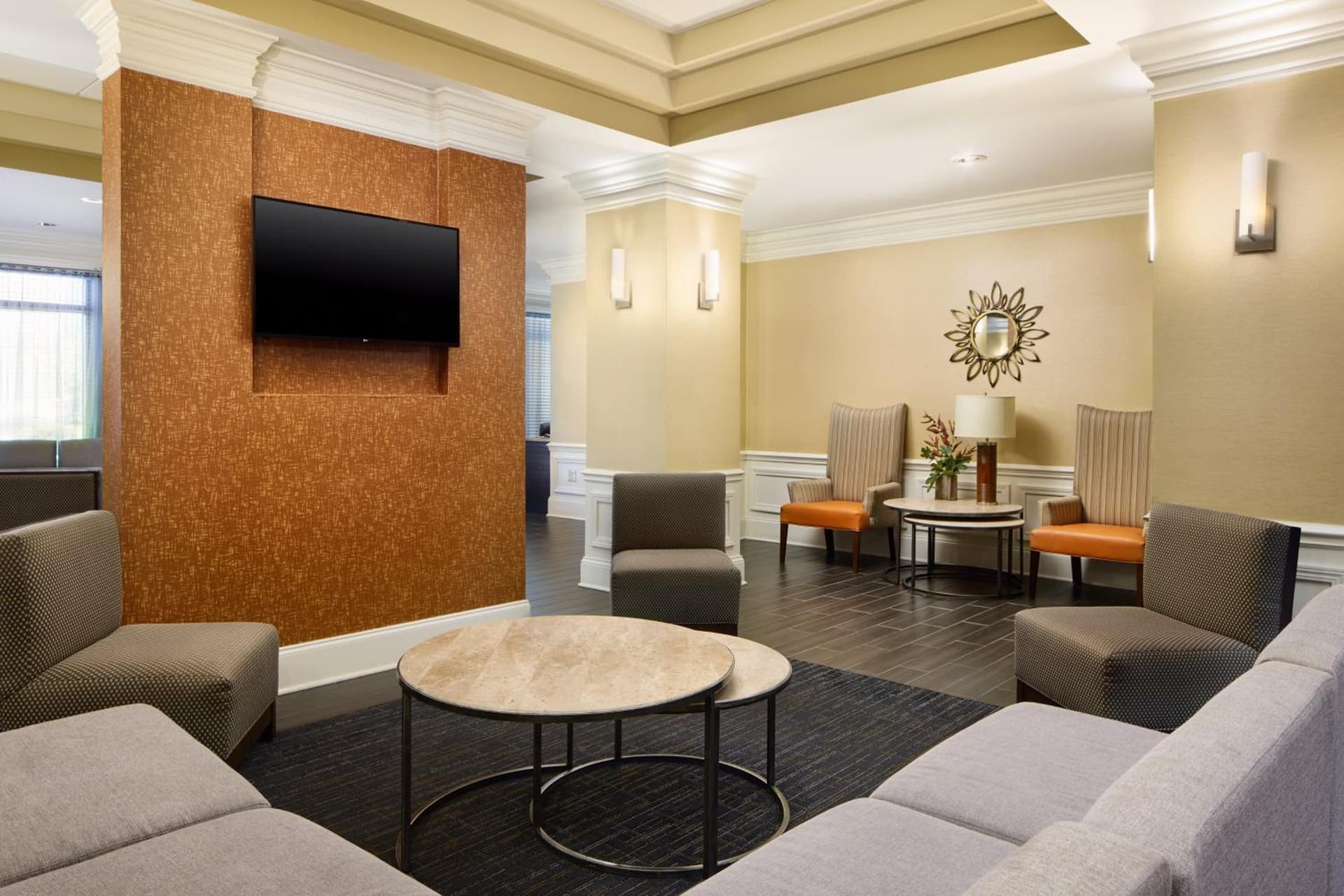 Holiday Inn Express Alpharetta - Windward parkway