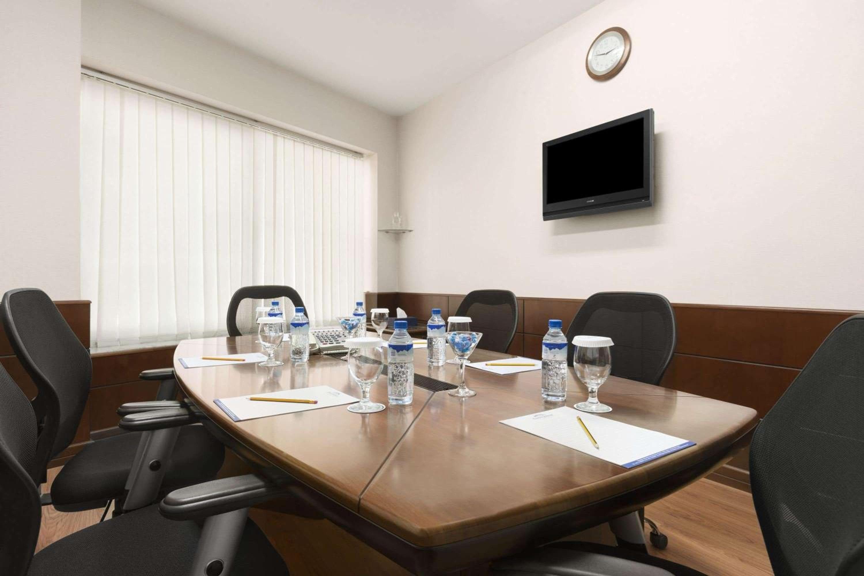 Howard Johnson Bur Dubai