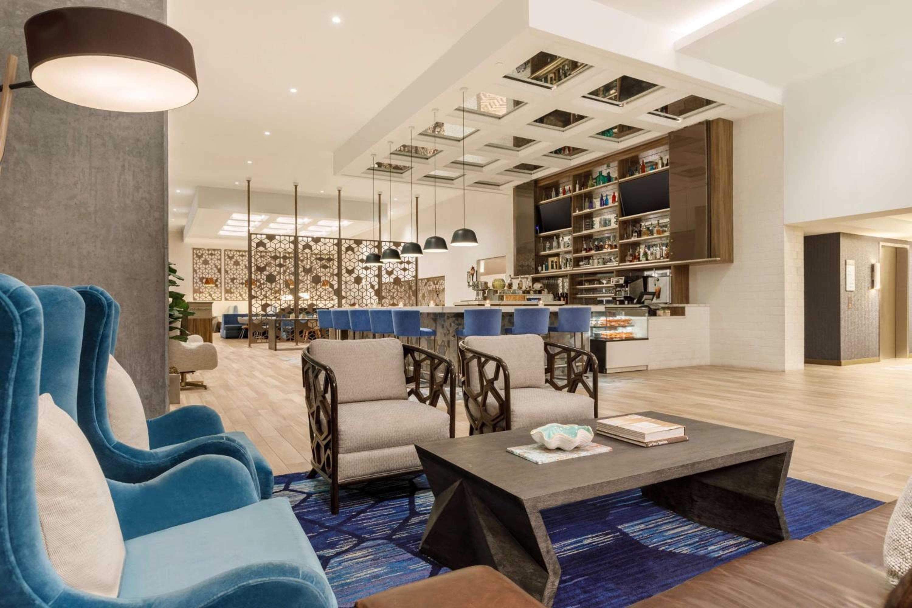 Carte Hotel San Diego Downtown, Curio Collection by Hilton