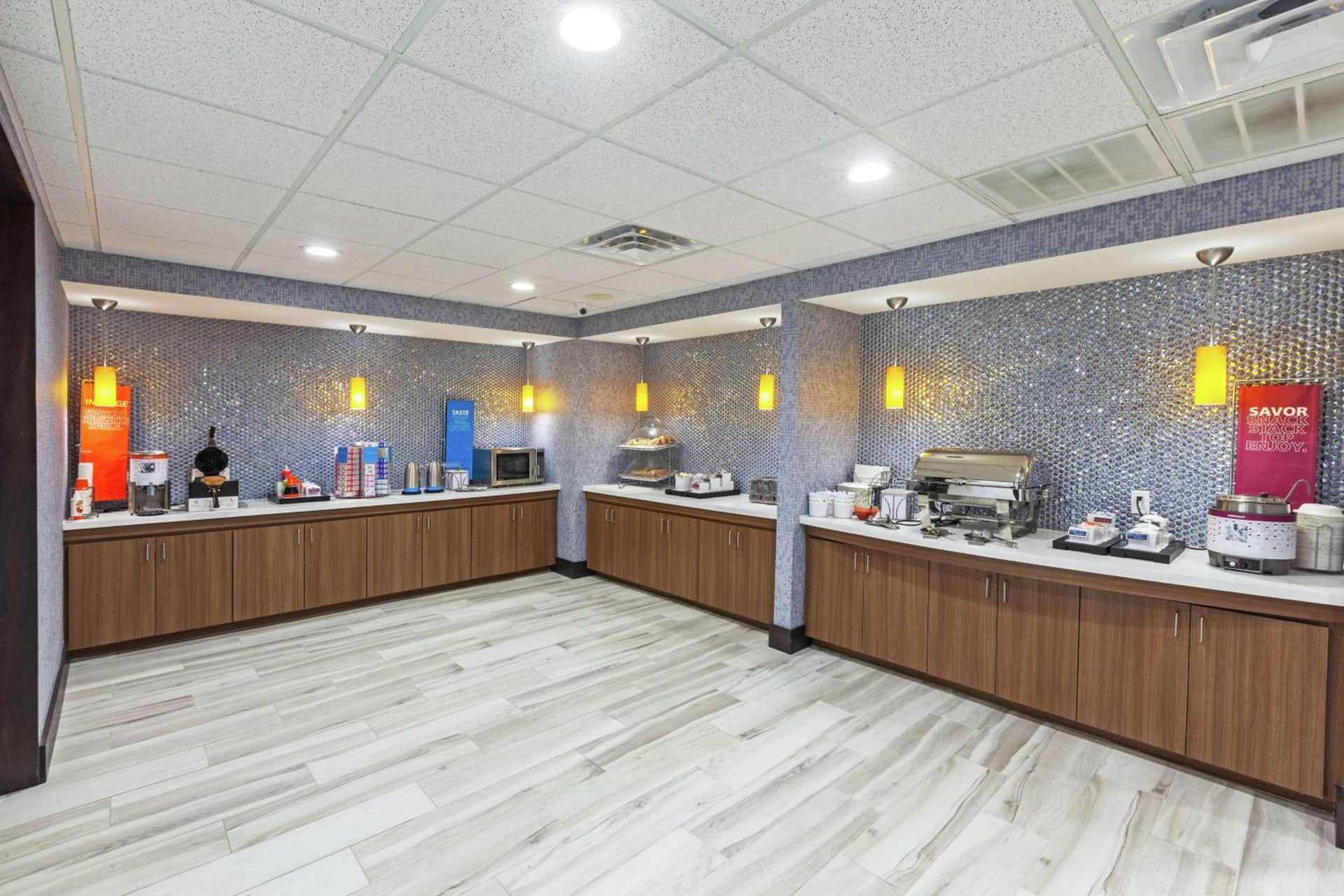 Hampton Inn & Suites Houston-Bush Intercontinental Airport