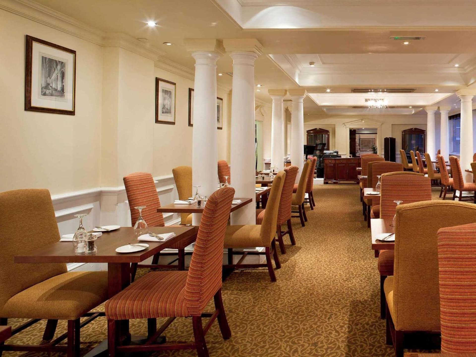 Winchester Wessex Hotel by Sunday