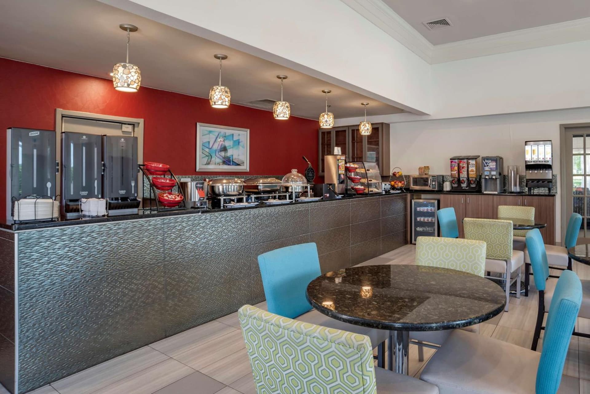 Best Western Carlton Suites