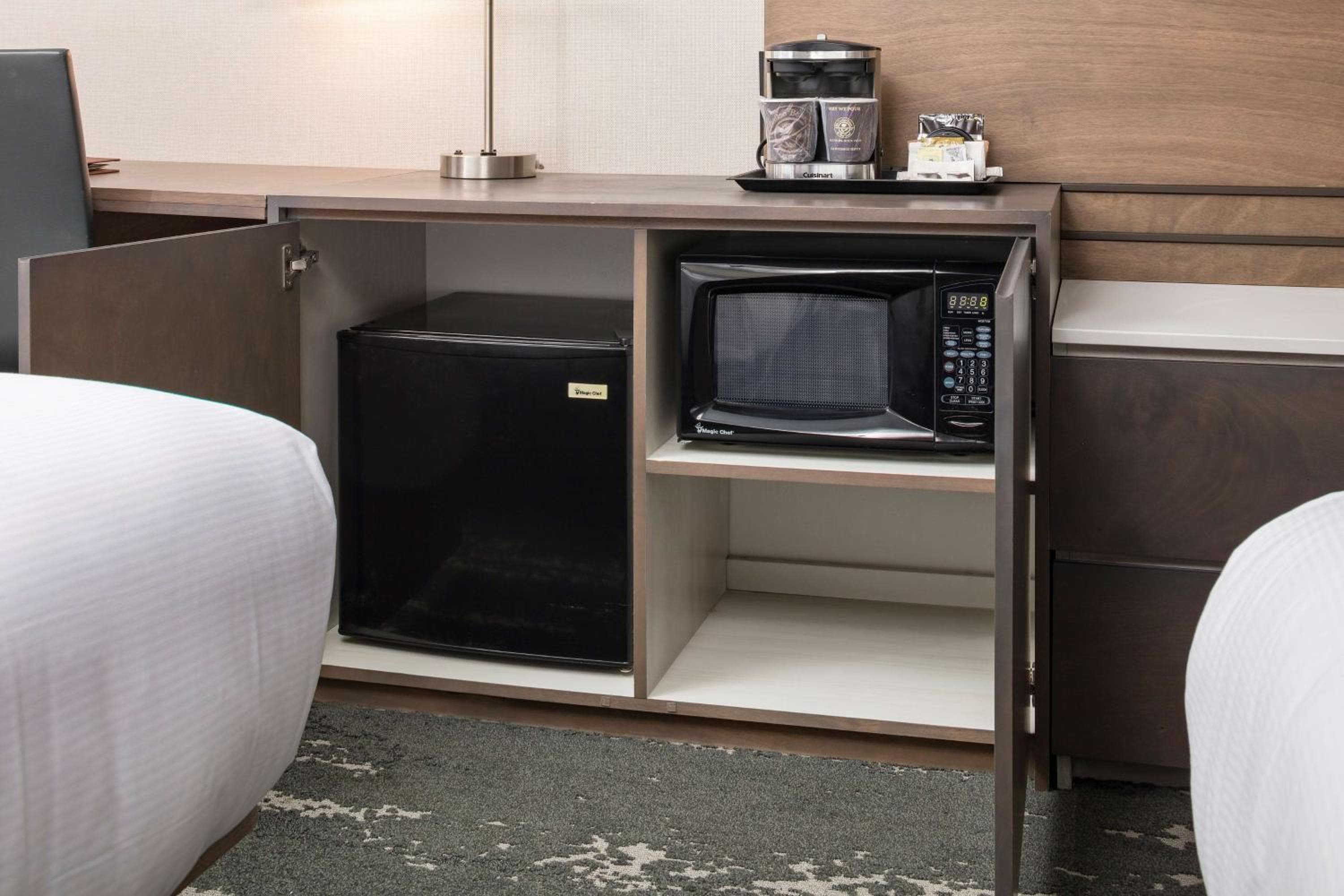 DoubleTree by Hilton Boston Logan Airport Chelsea