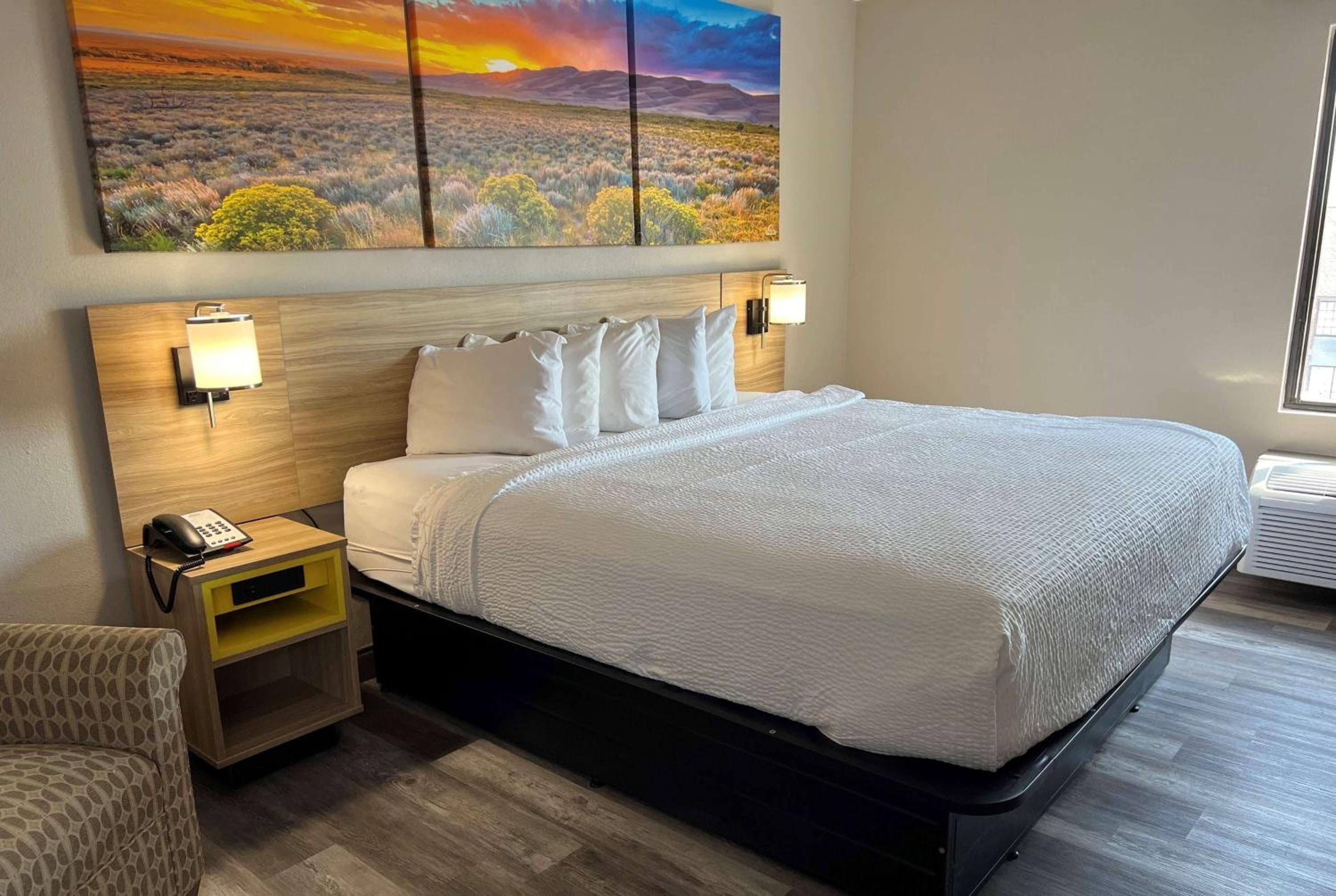 Days Inn by Wyndham Tulsa Central