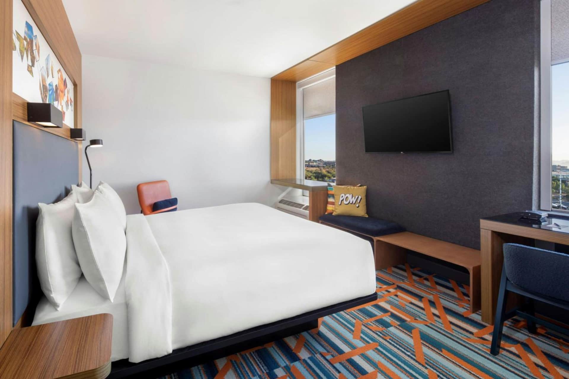 Aloft Phoenix Airport