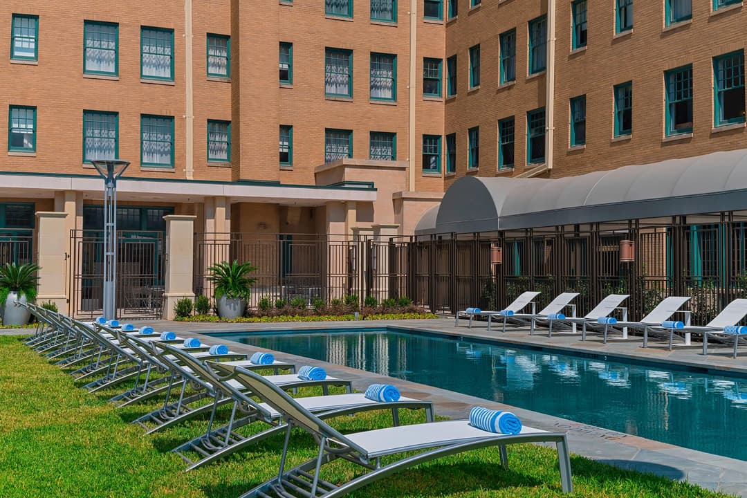 Le Méridien Dallas, The Stoneleigh