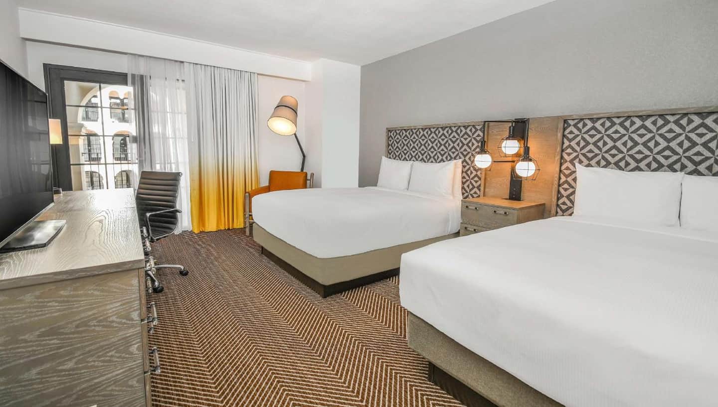 DoubleTree by Hilton Hotel Austin