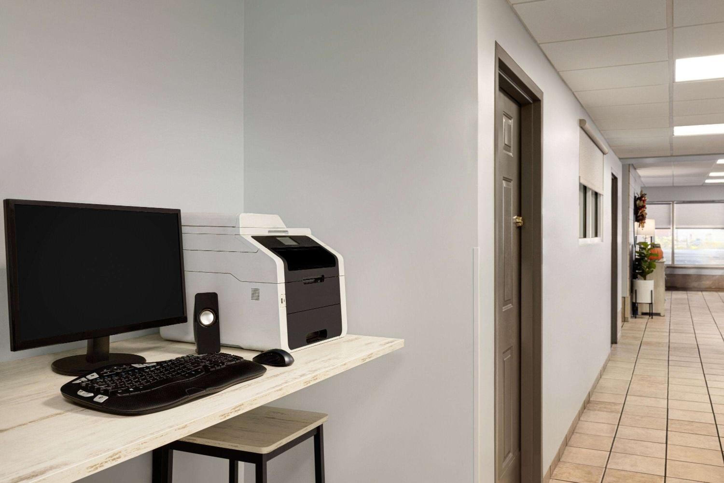 Days Inn by Wyndham Hershey