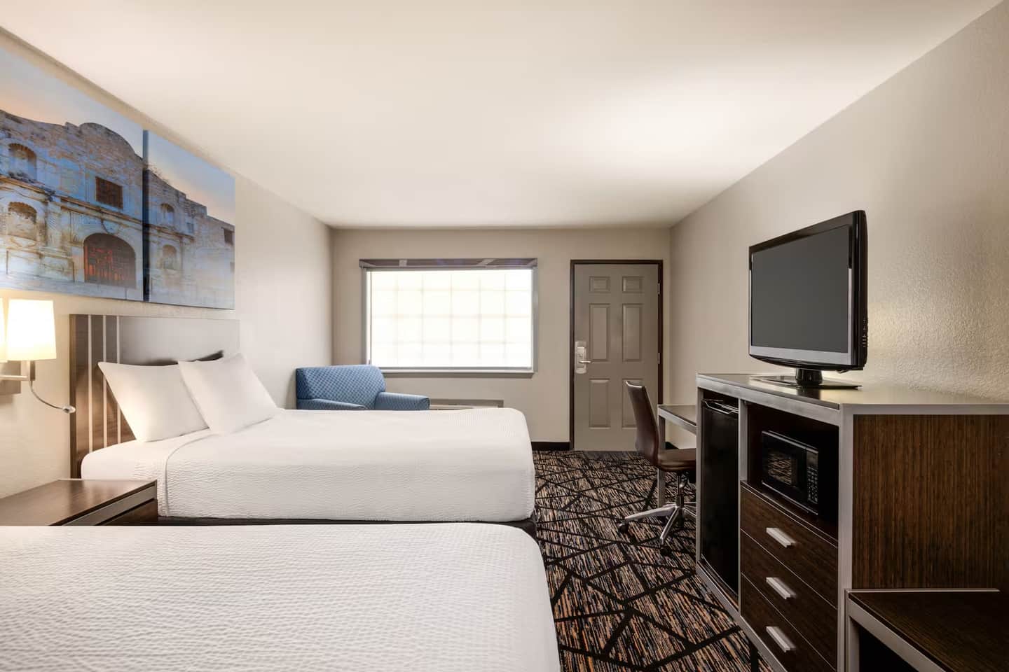Days Inn by Wyndham San Antonio Near Fiesta Park