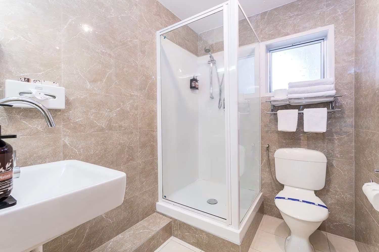 Best Western Newmarket Inn & Suites