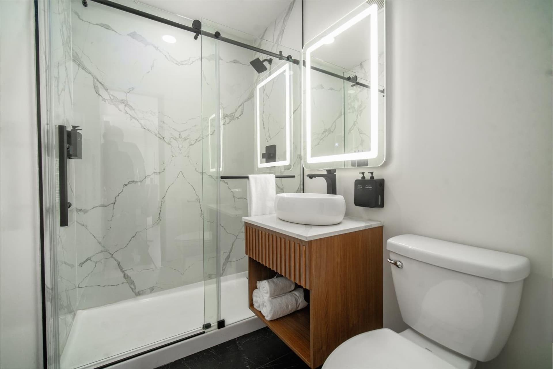 LYFE INN & SUITES by AGA - Beverly Hills