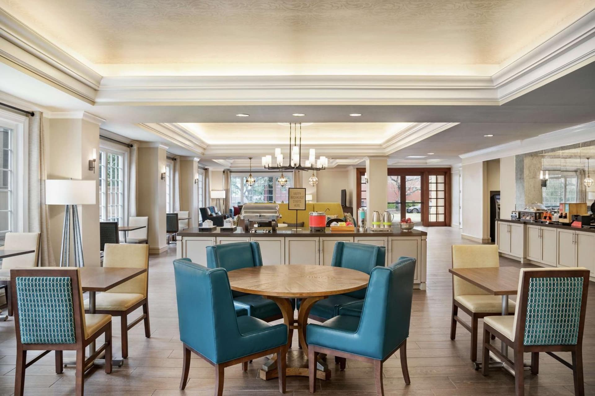 Hampton Inn New Orleans-St. Charles Ave./Garden District