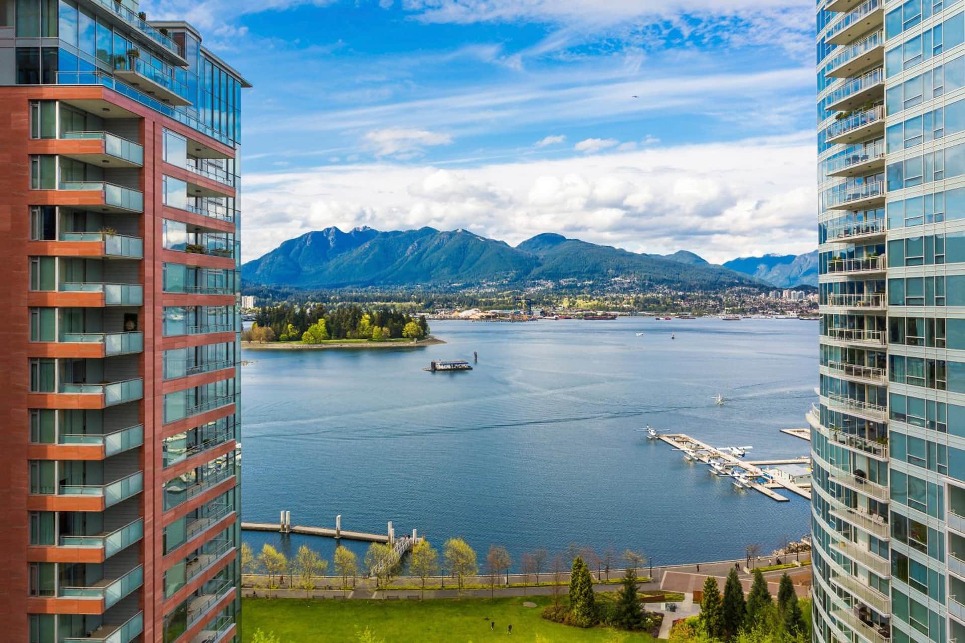 Pinnacle Hotel Harbourfront