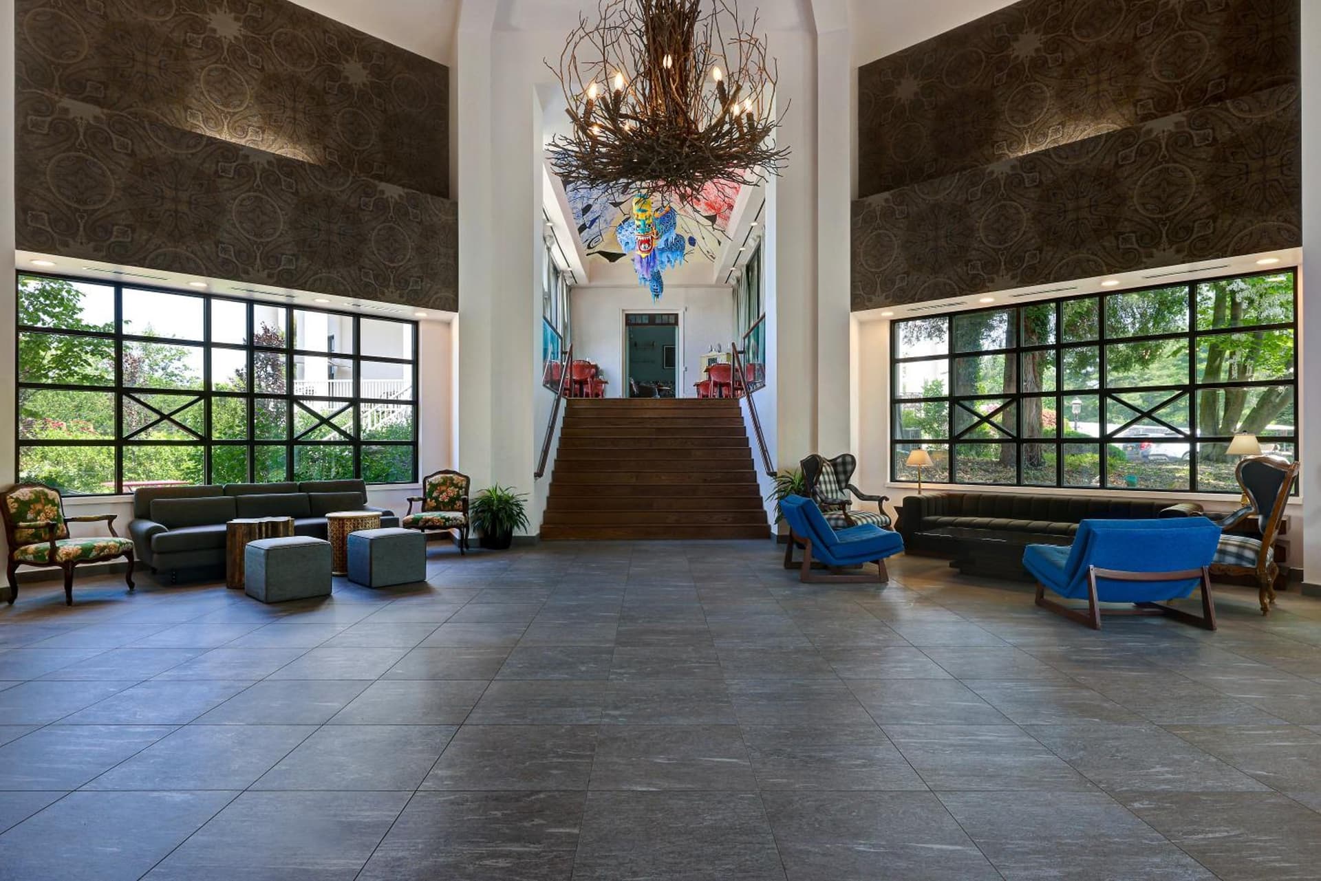 Tarrytown House Estate