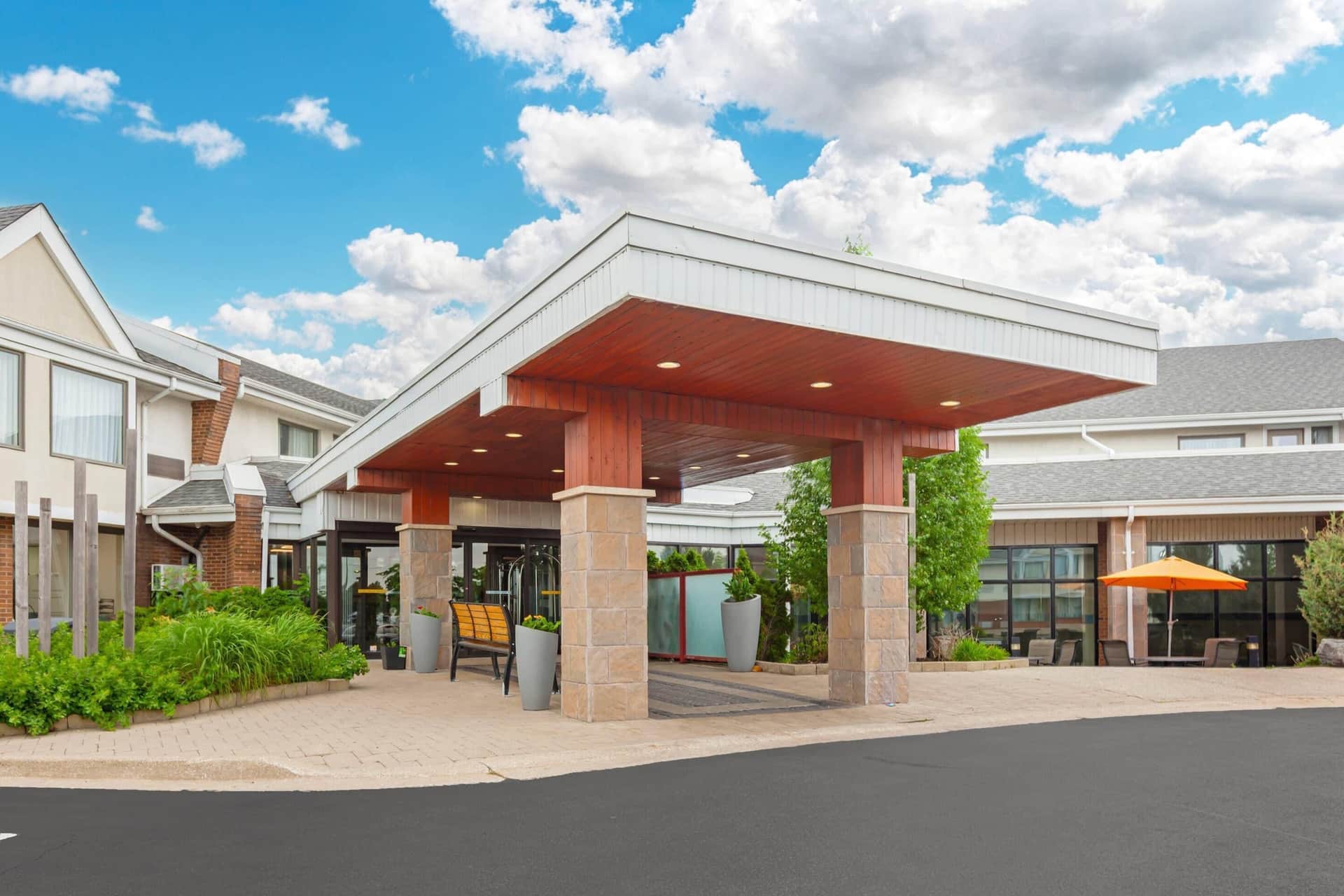 Quality Inn & suites Brampton