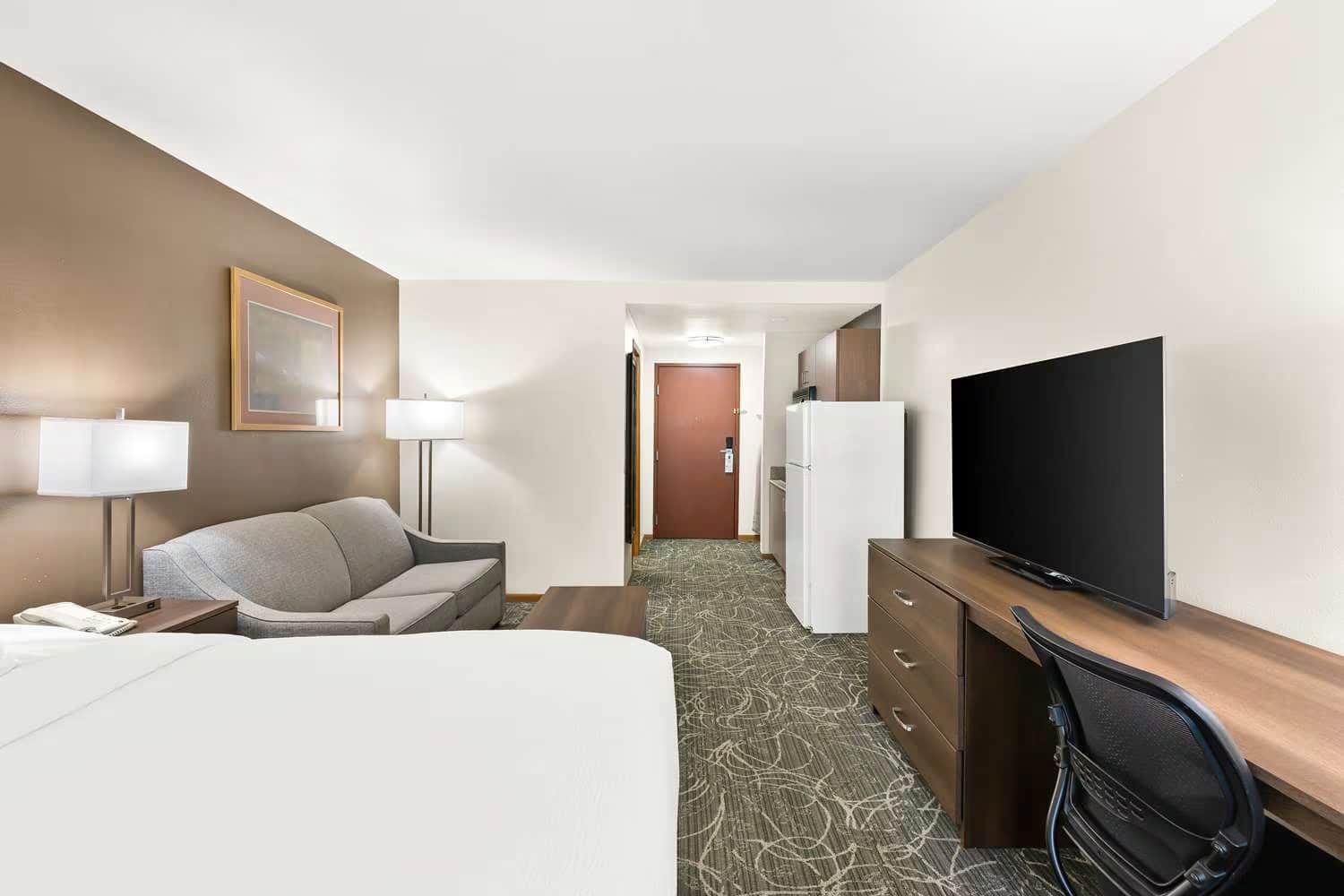 Best Western West Towne Suites
