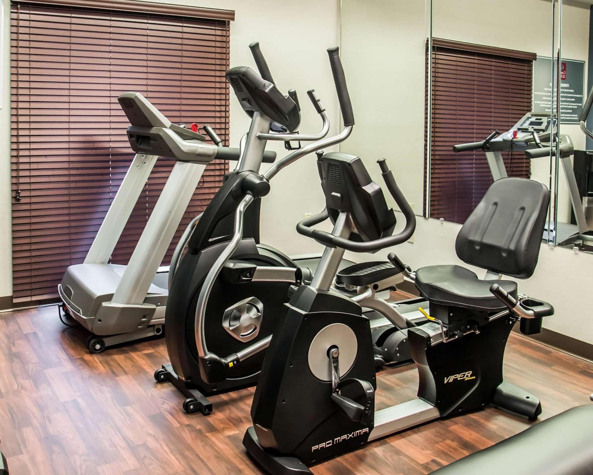 Comfort Suites University - Research Park
