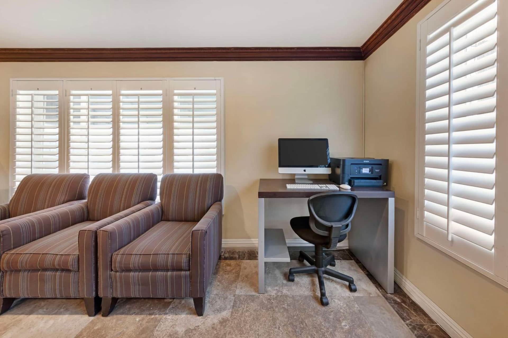 Best Western Harbour Inn & Suites Huntington - Sunset Beach