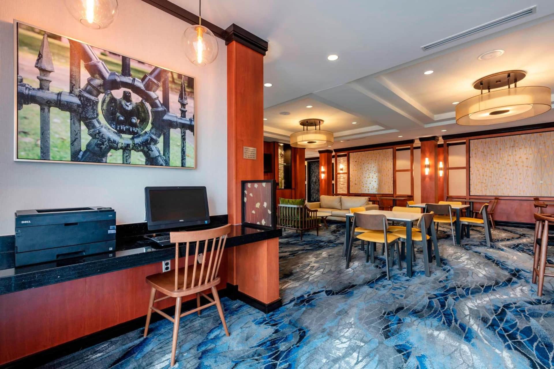 Fairfield Inn & Suites Columbus