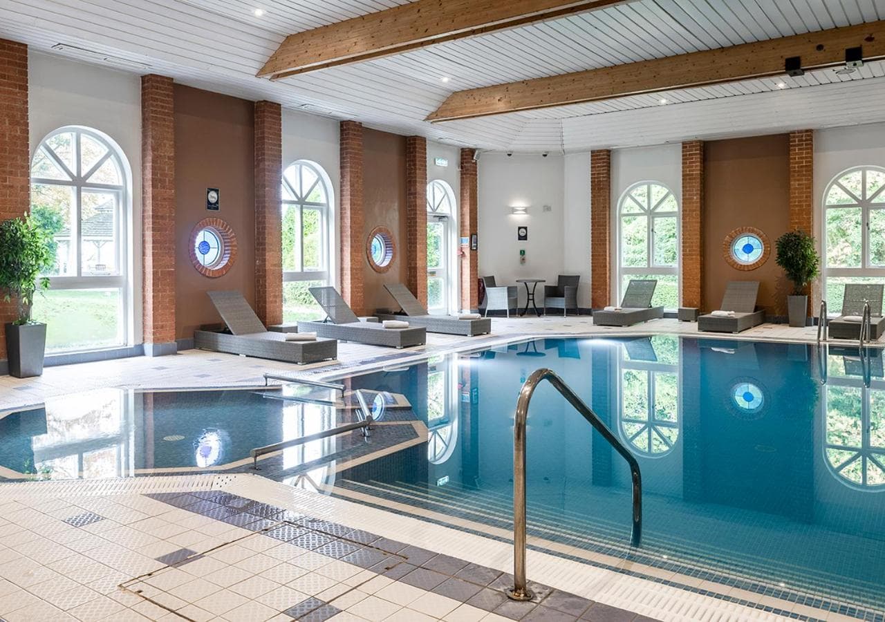 Hogs Back Hotel & Spa Nr Farnham