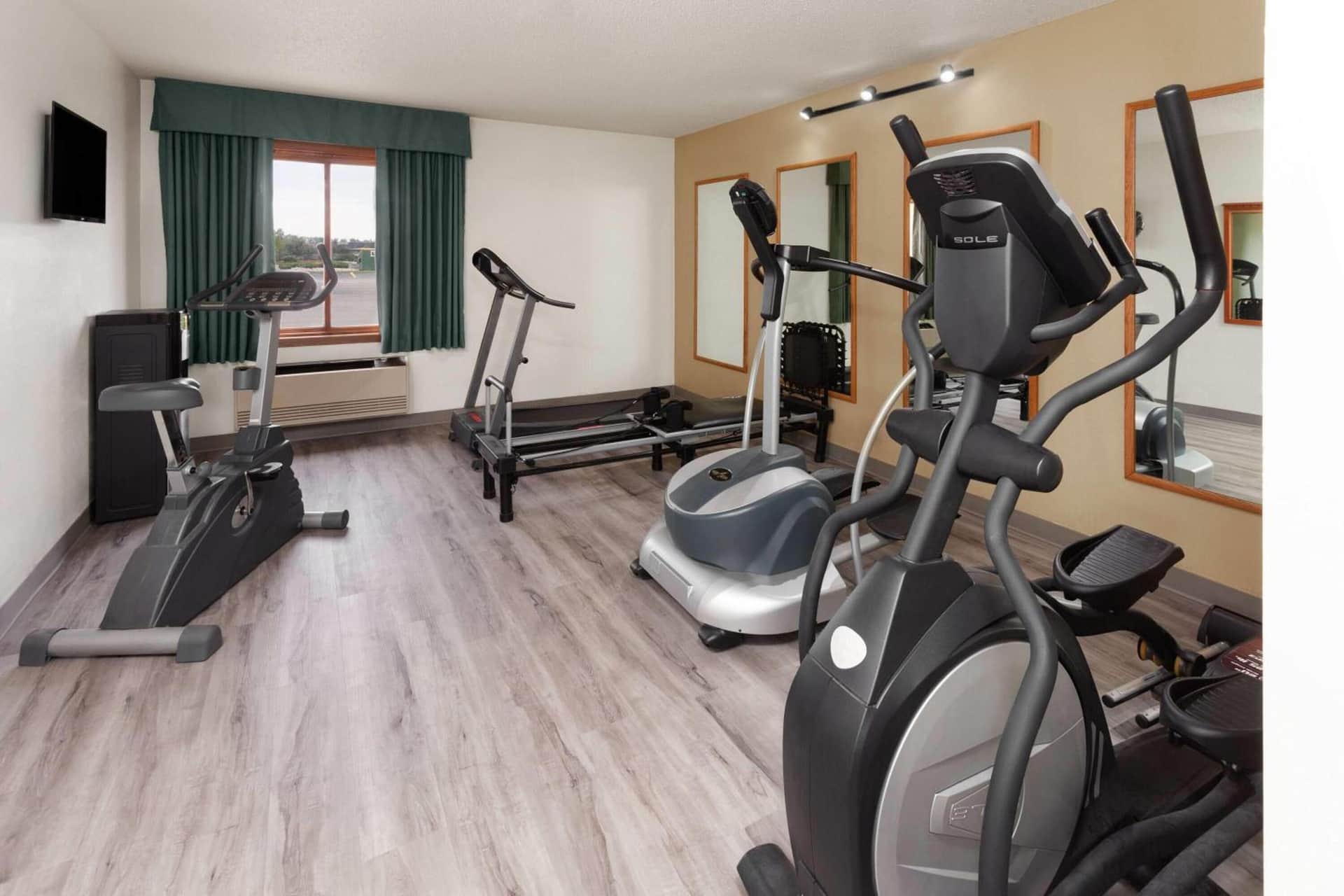 Baymont by Wyndham Green Bay