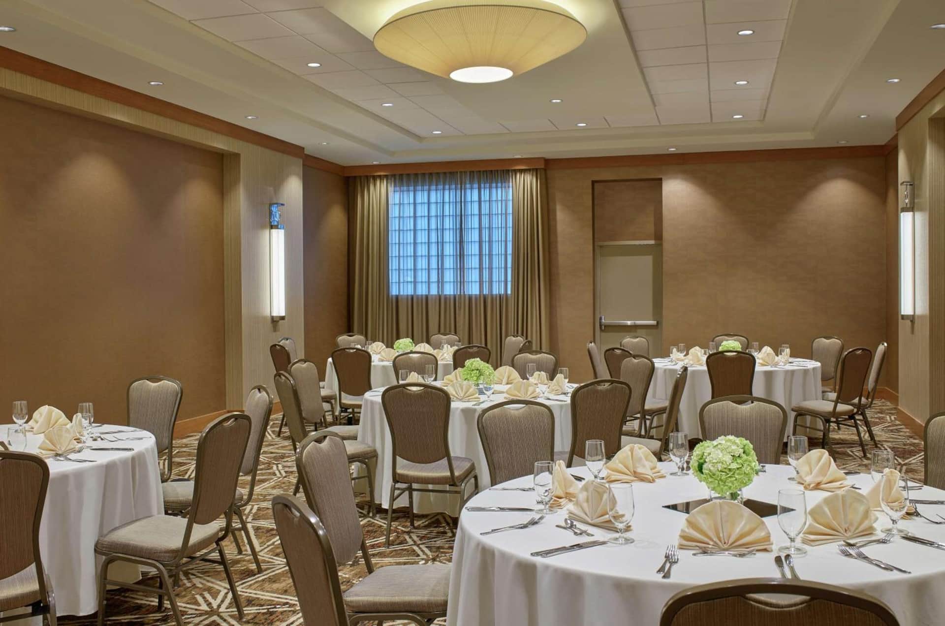 DoubleTree by Hilton Hotel Houston Intercontinental Airport