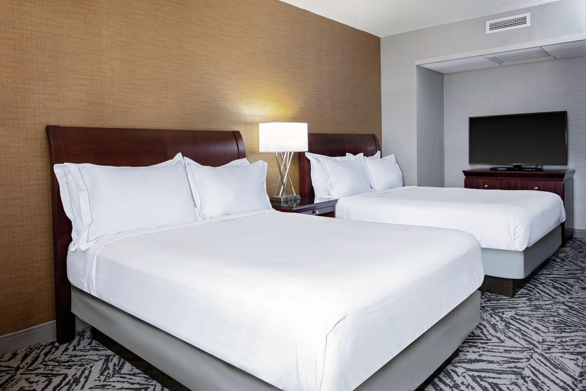 DoubleTree by Hilton Hotel Omaha Downtown