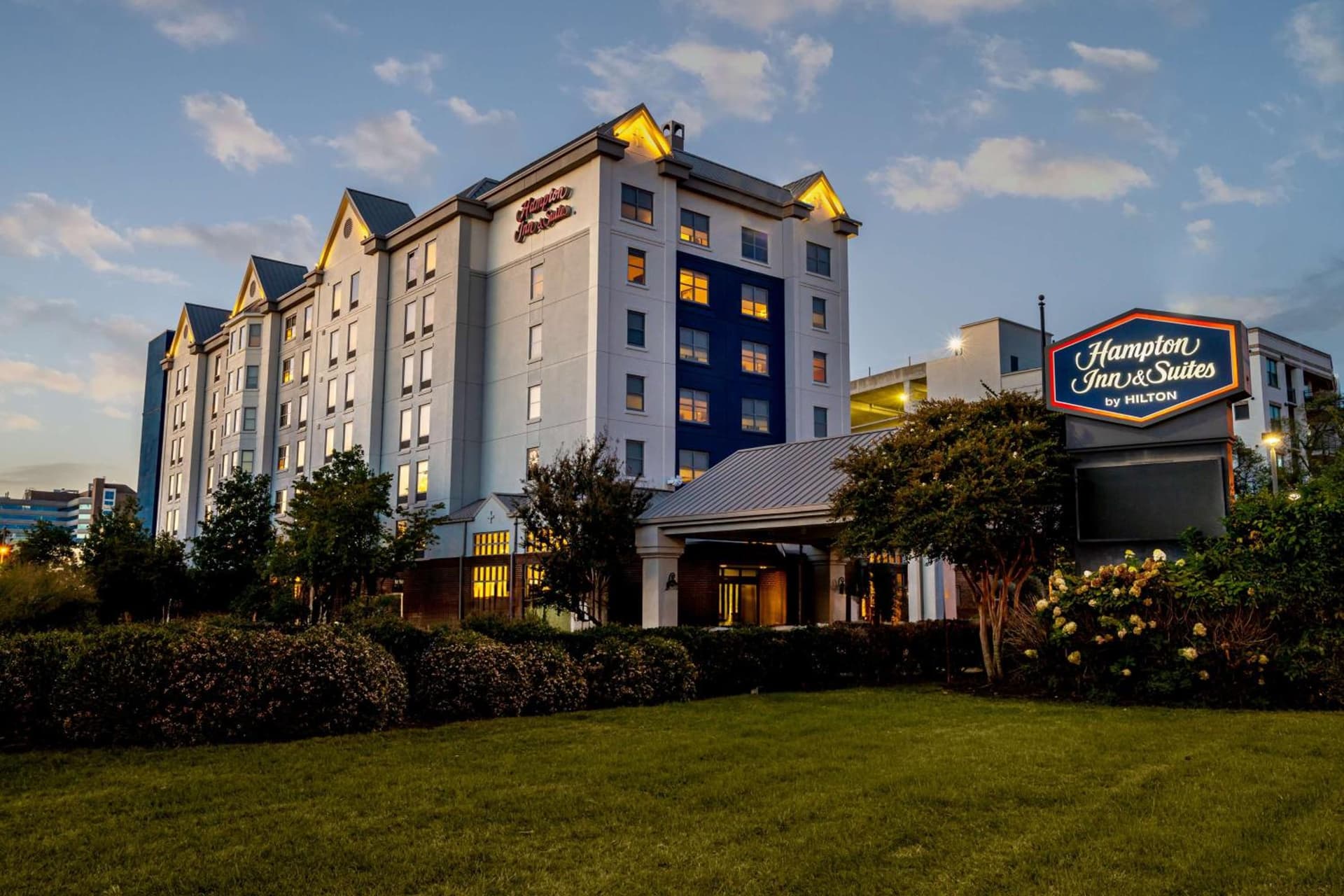 Hampton Inn & Suites Nashville Vanderbilt Elliston Place