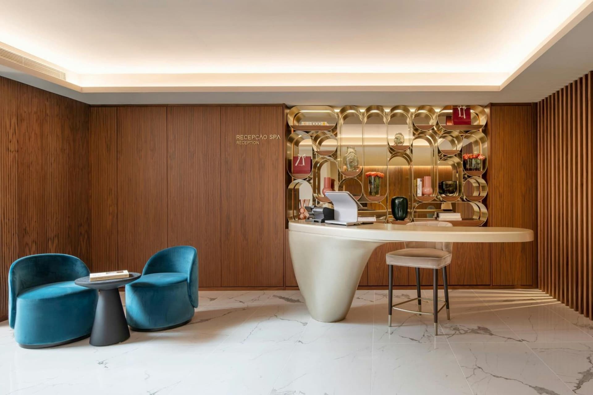 Renaissance Porto Lapa Hotel