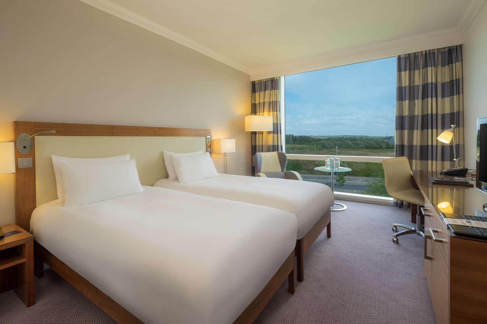 Hilton Reading