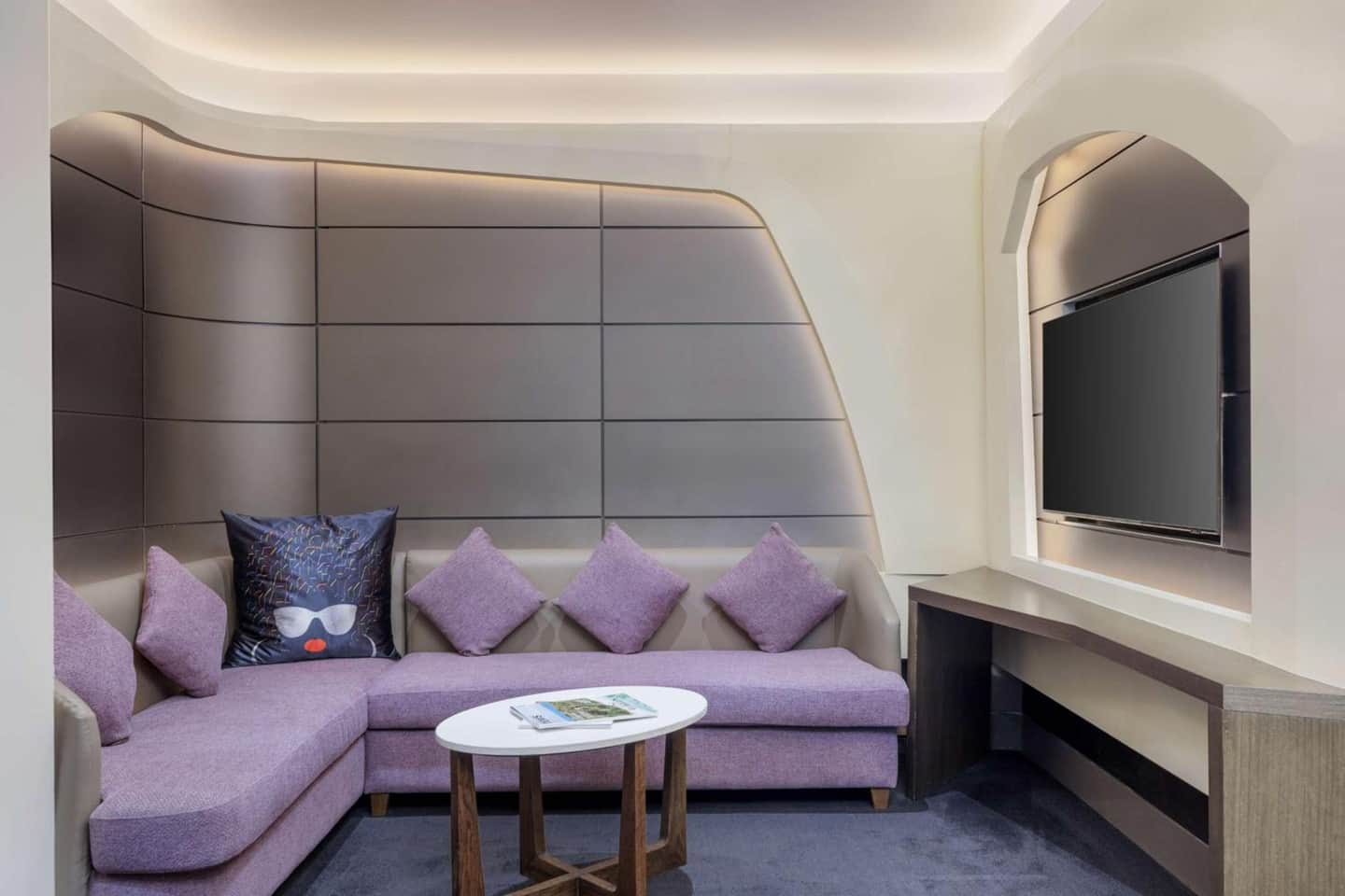 V Hotel Dubai, Curio Collection by Hilton