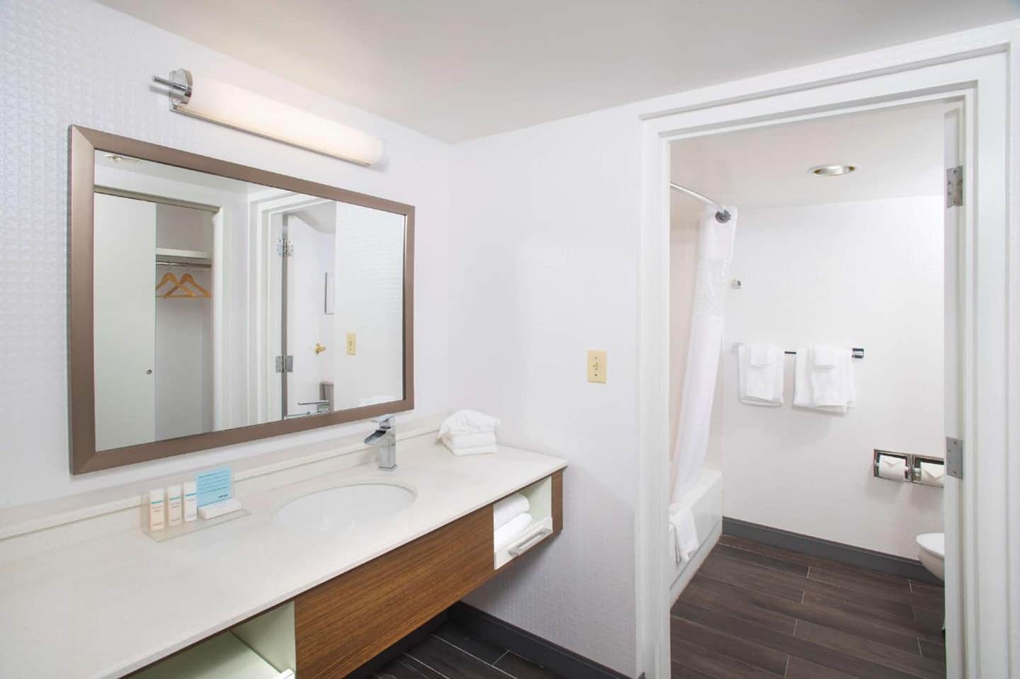 Hampton Inn & Suites Annapolis