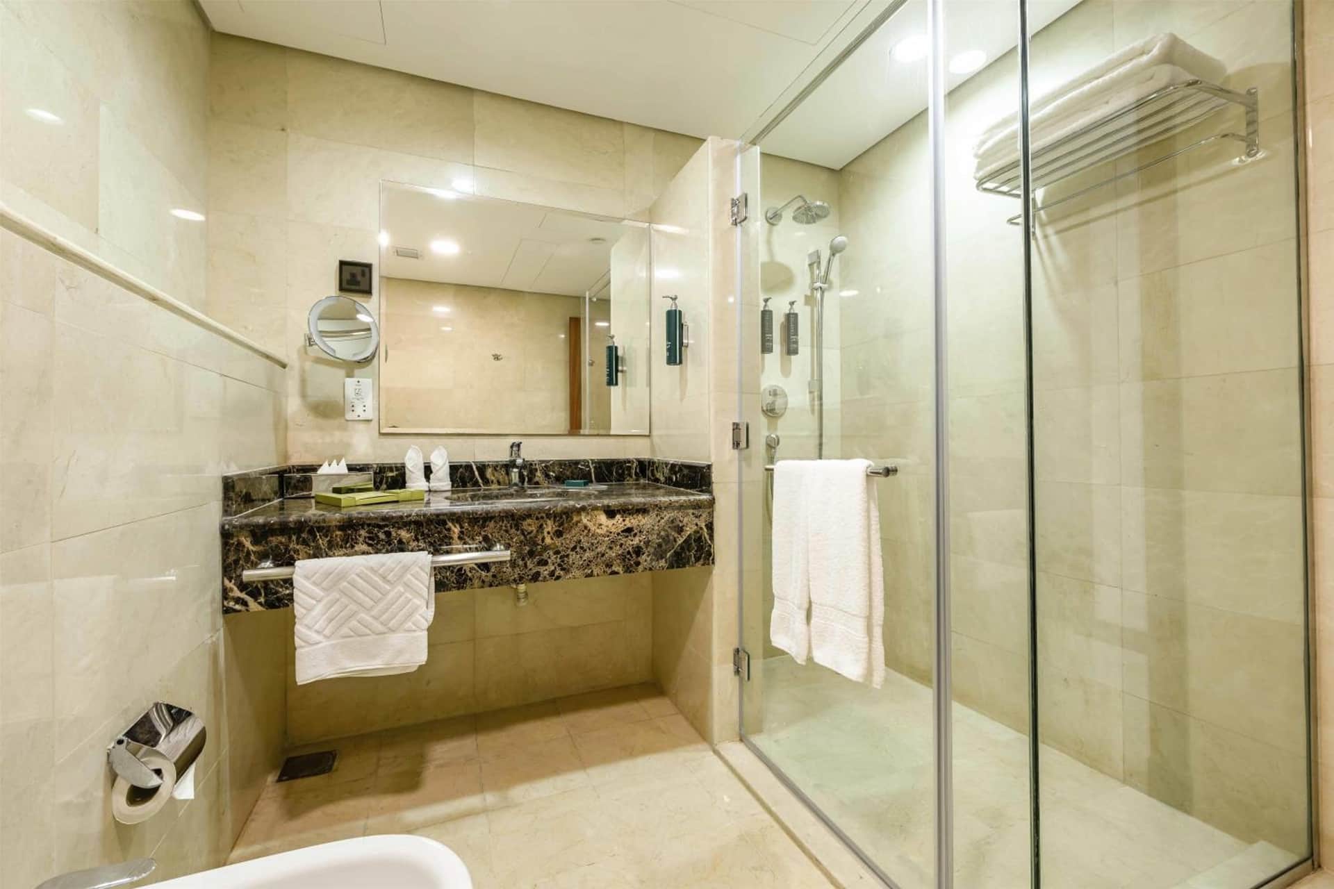 DoubleTree by Hilton Jeddah Al Andalus Mall
