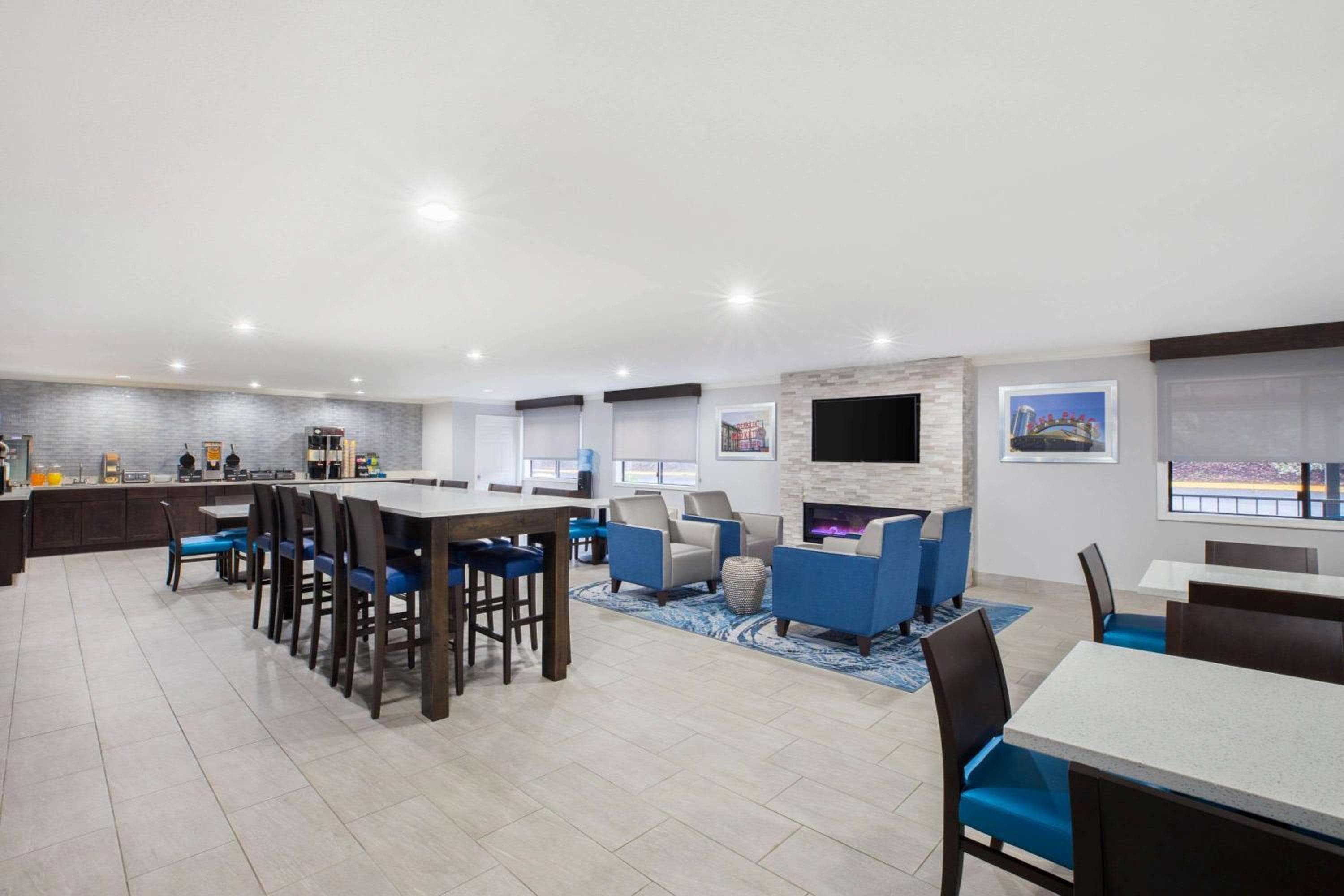 La Quinta Inn by Wyndham Everett