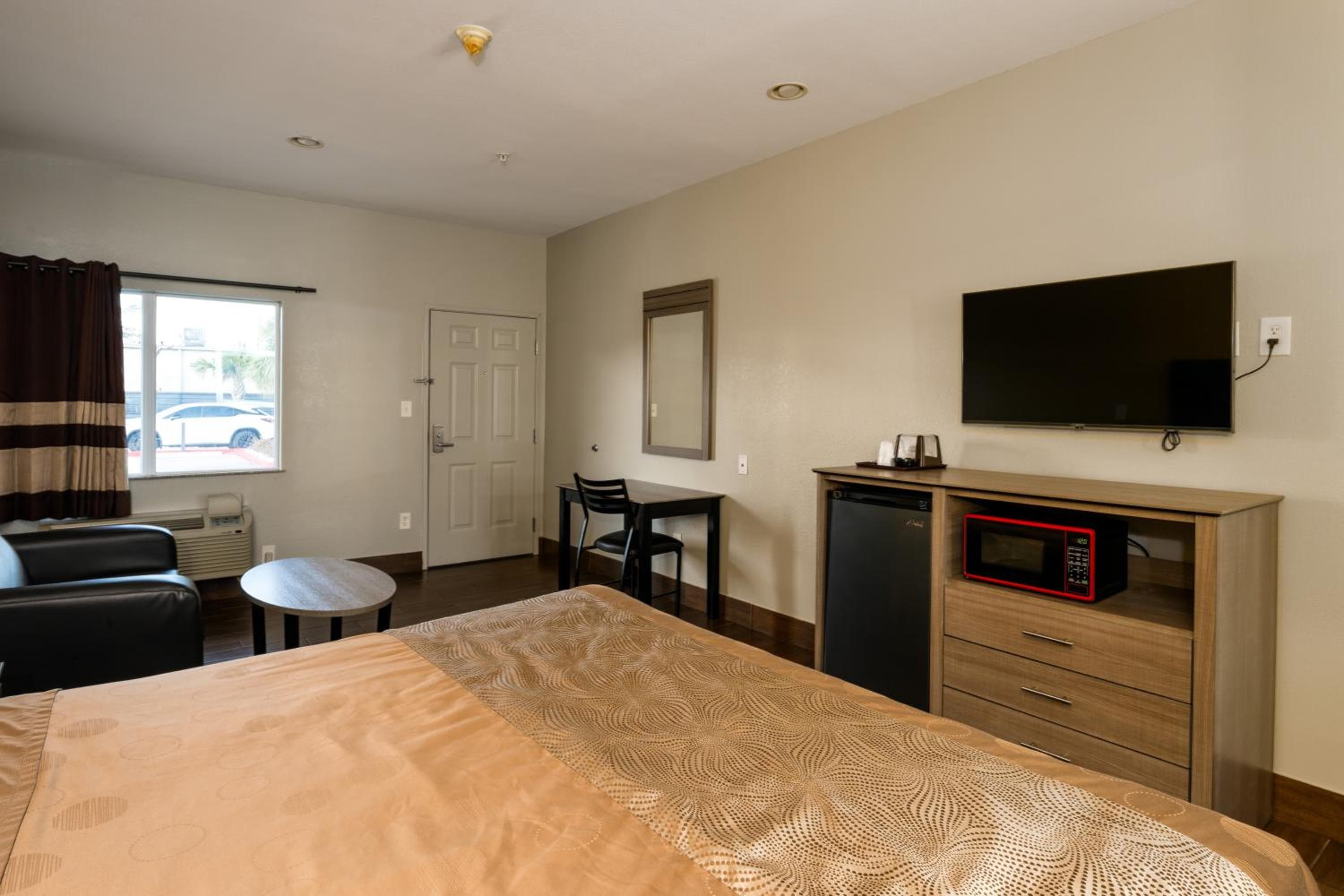 Moonlight Suites - Houston/George Bush Int'l Airport