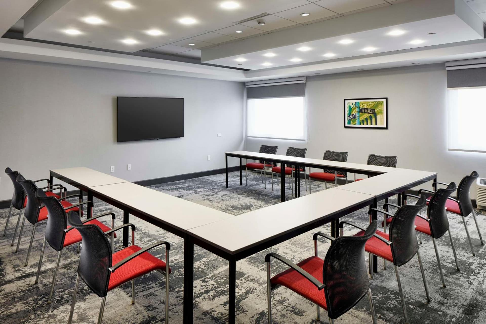 Hampton Inn by Hilton Newark Airport