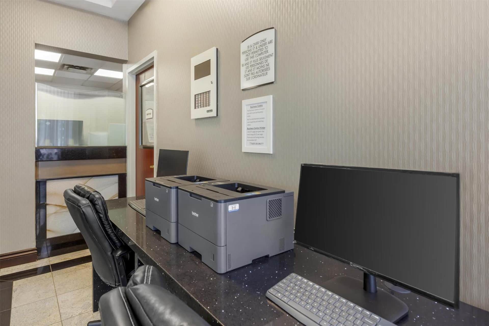 Best Western Plus Travel Hotel Toronto Airport