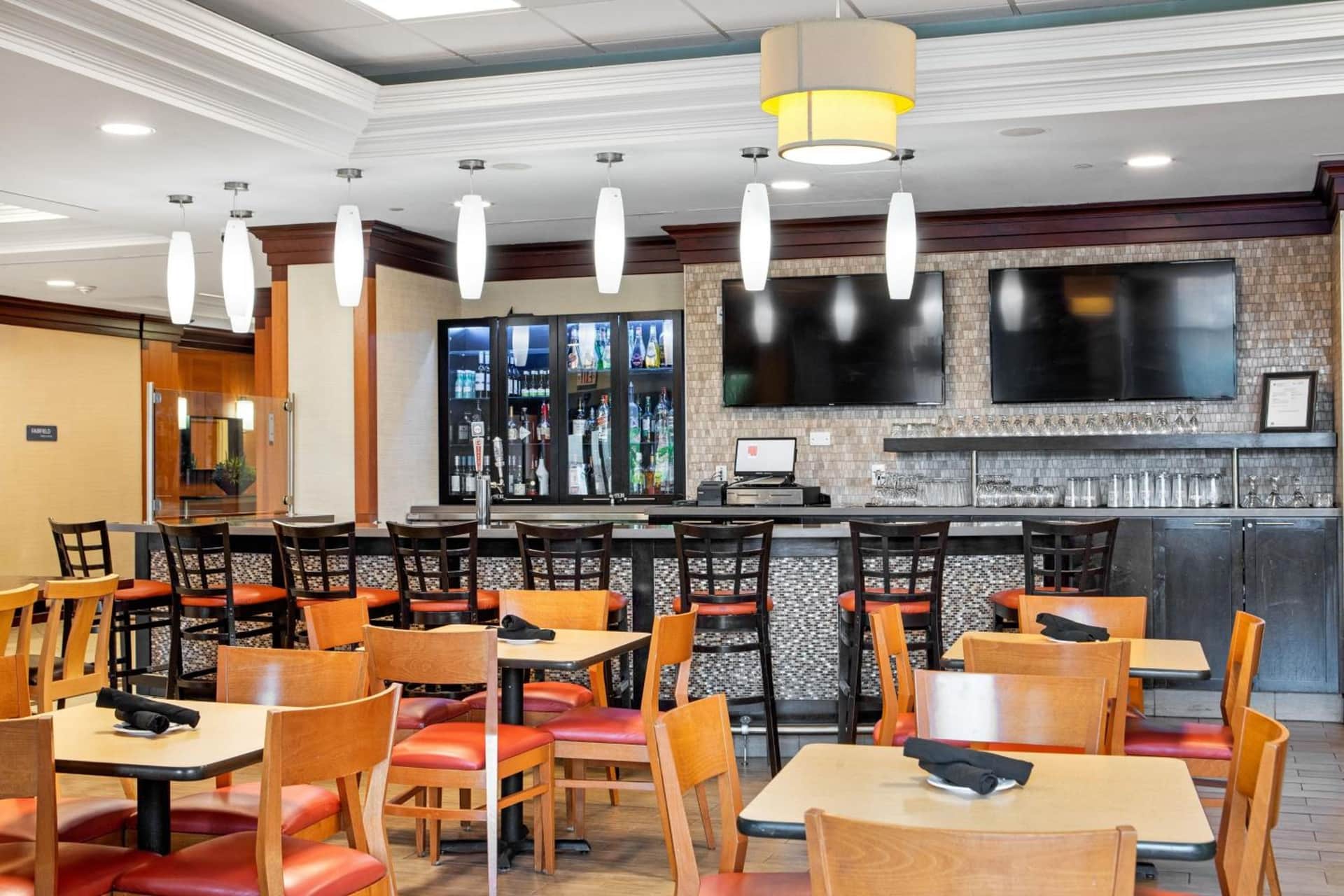 Fairfield by Marriott Inn & Suites Toronto Airport
