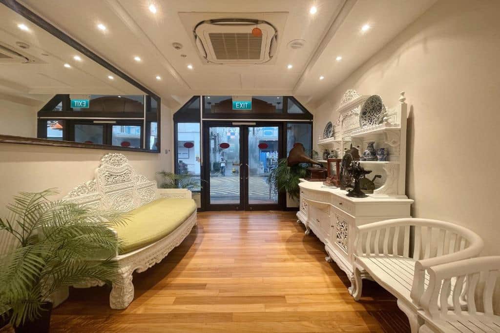 iNN at Temple St by Q Loft