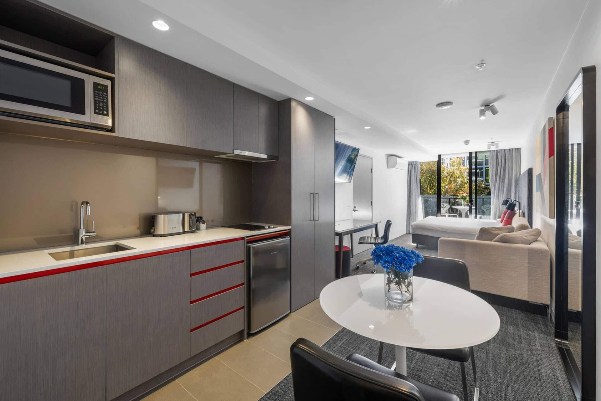 MainStay Suites Abbotsford